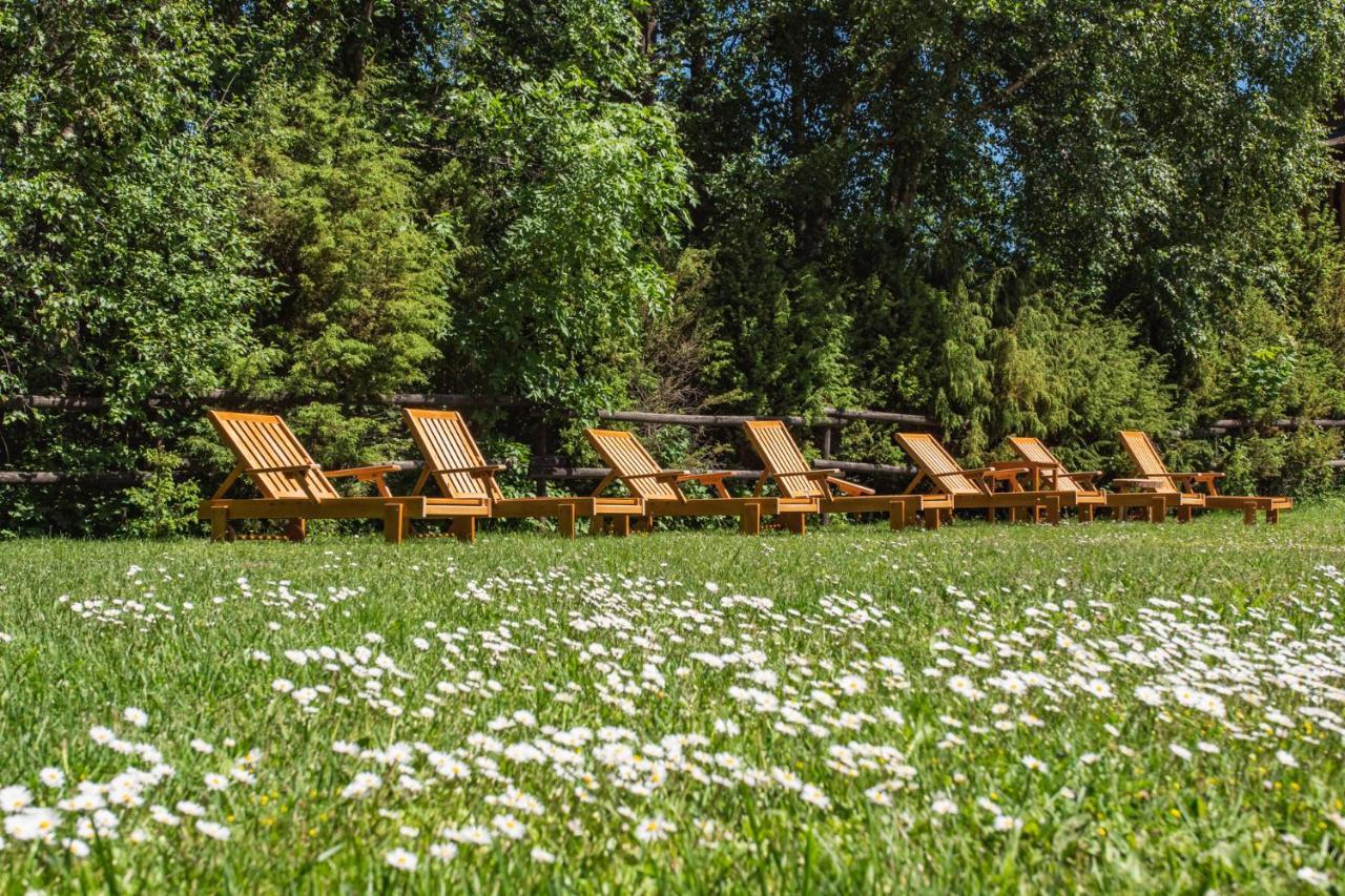 Tehumardi Camping Salme Exterior photo