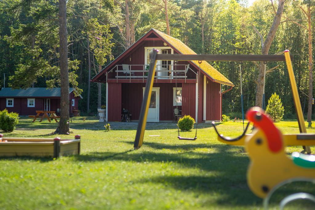 Tehumardi Camping Salme Exterior photo
